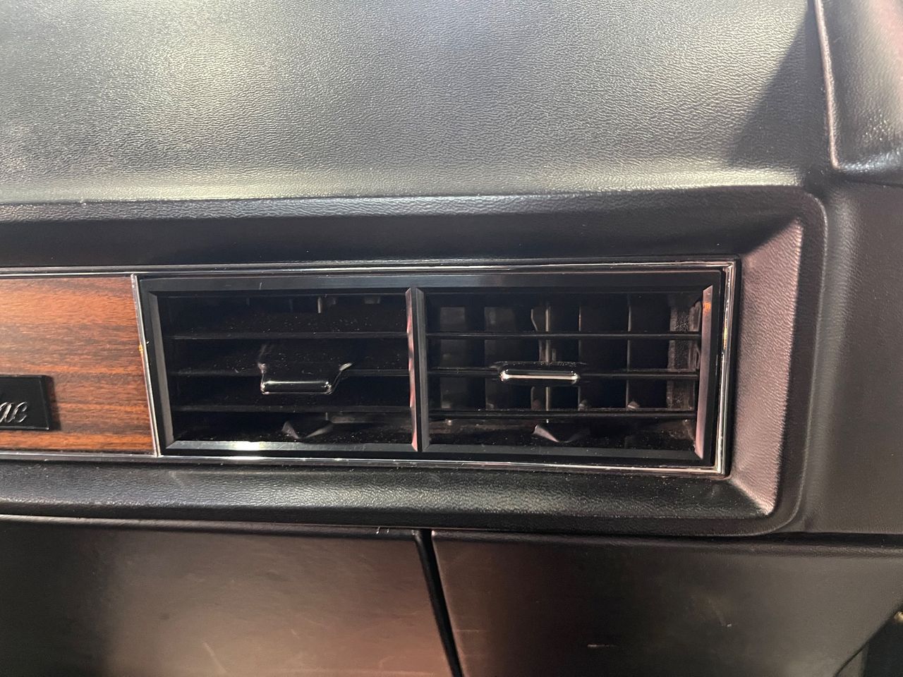 Imagen 140 del Cadillac Fleetwood en Auto Select Edition, Figueres