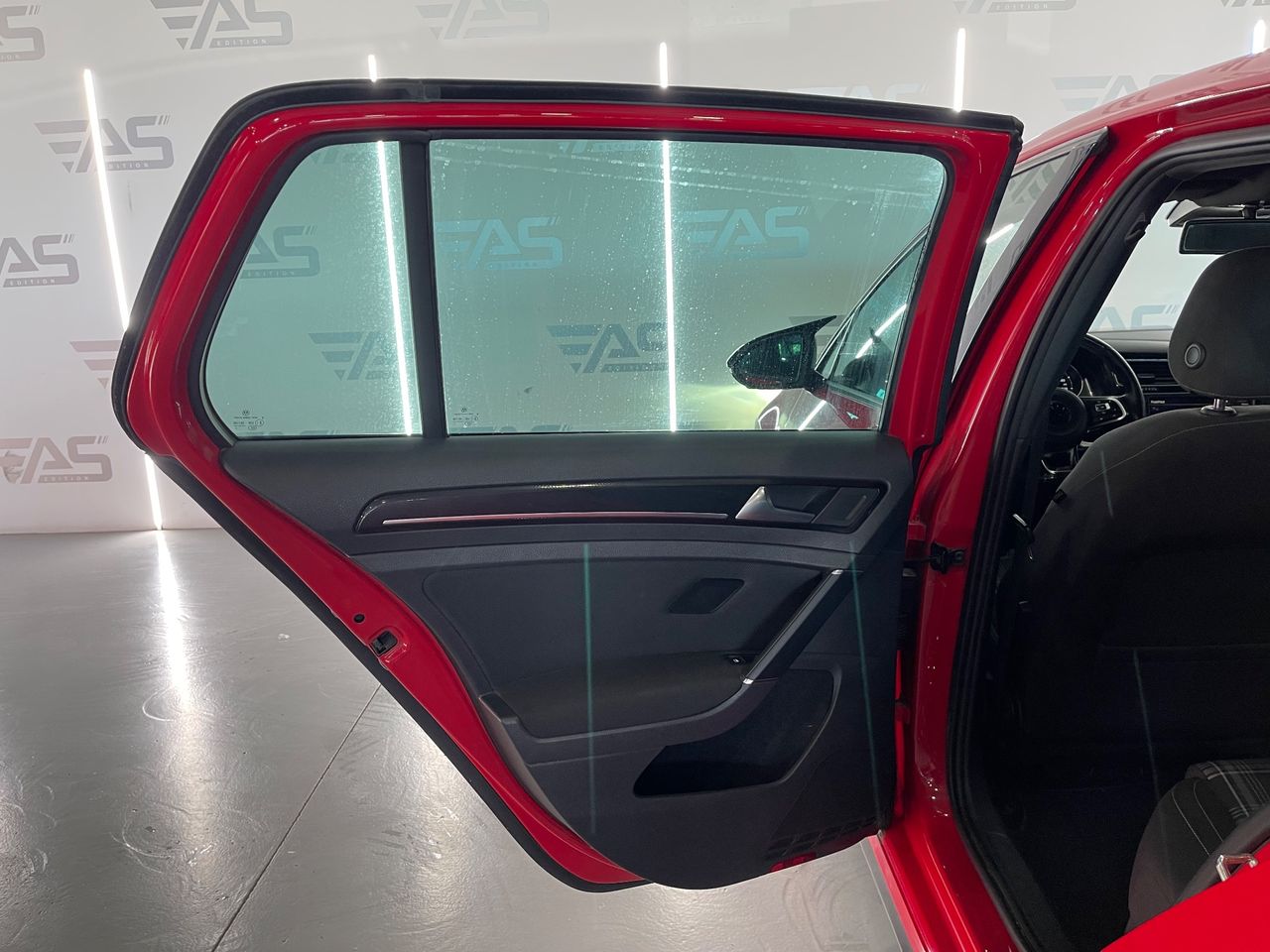 Imagen 93 del Volkswagen Golf en Auto Select Edition, Figueres