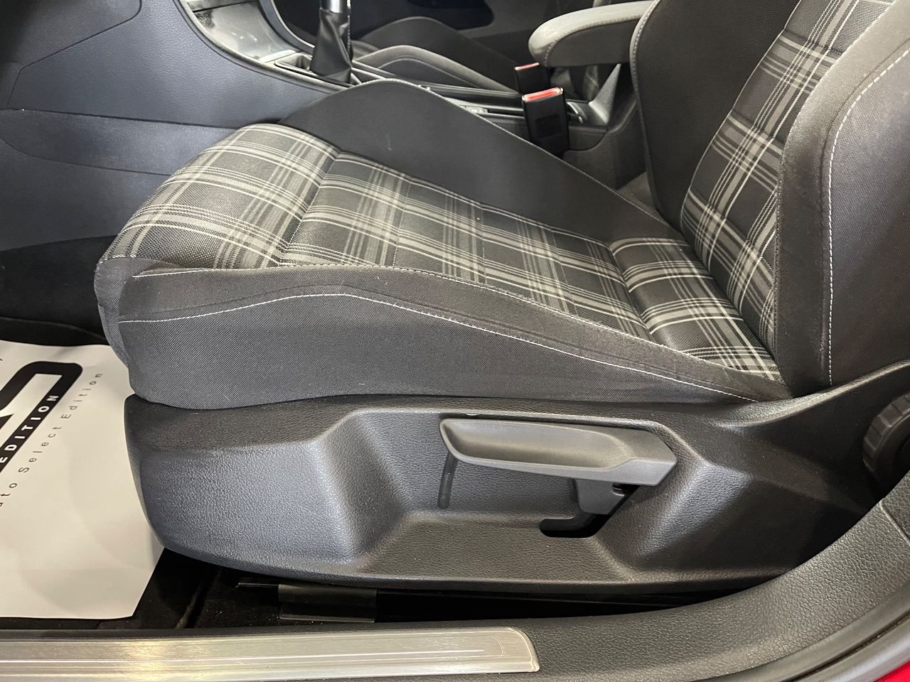 Imagen 81 del Volkswagen Golf en Auto Select Edition, Figueres