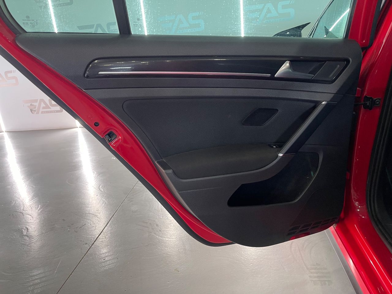 Imagen 94 del Volkswagen Golf en Auto Select Edition, Figueres