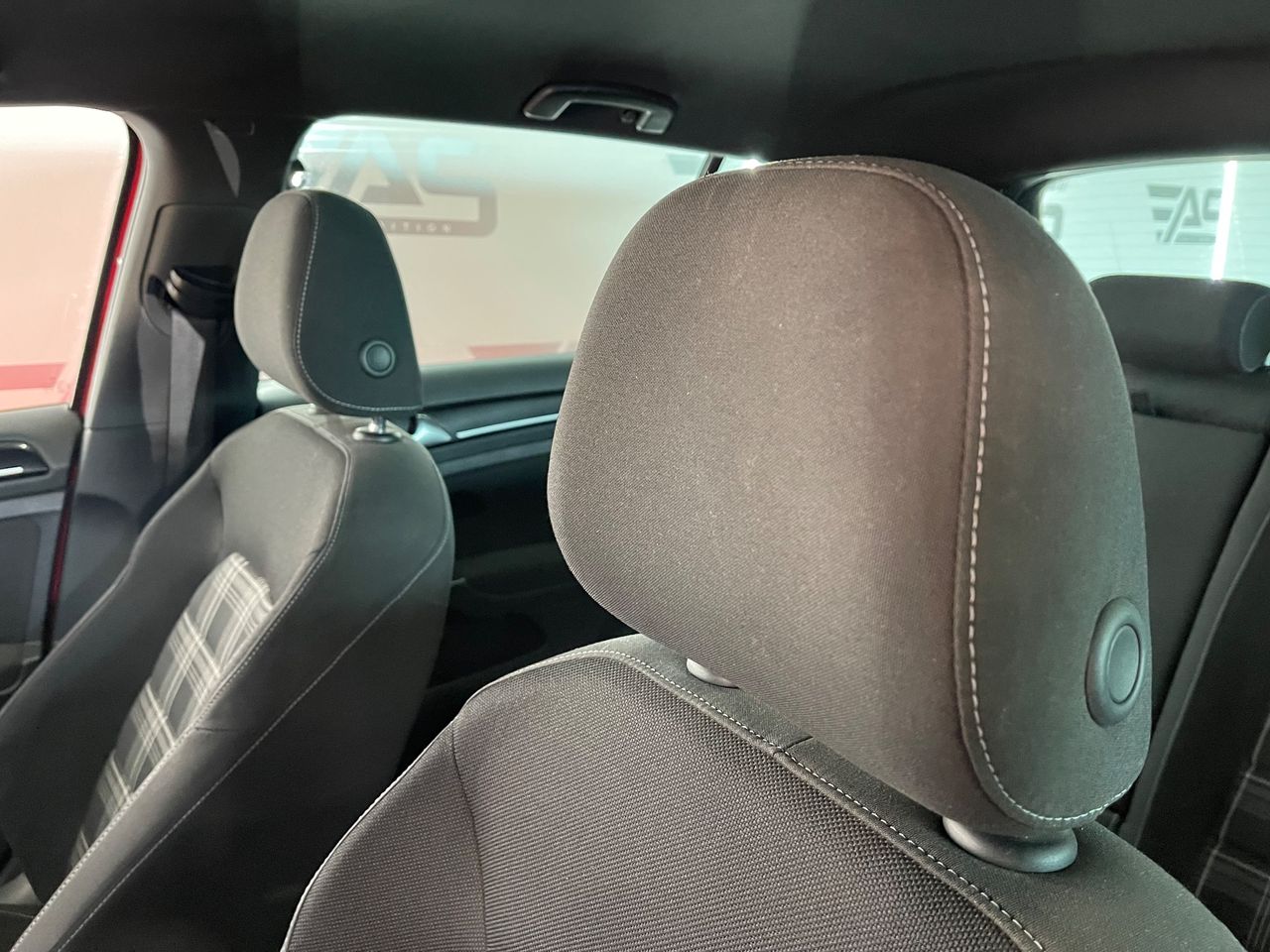 Imagen 83 del Volkswagen Golf en Auto Select Edition, Figueres