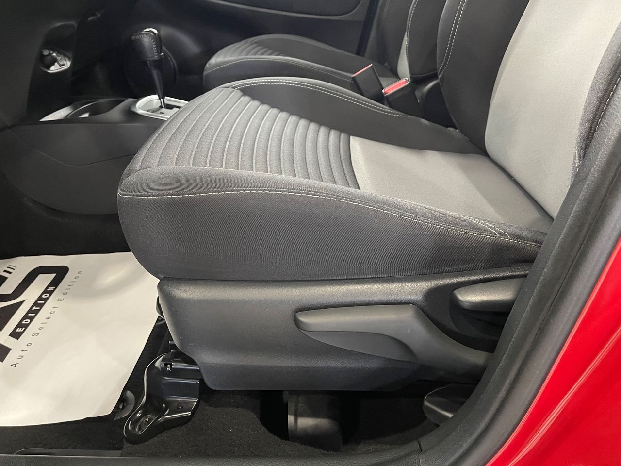 Imagen 135 del Toyota Yaris en Auto Select Edition, Palafrugell