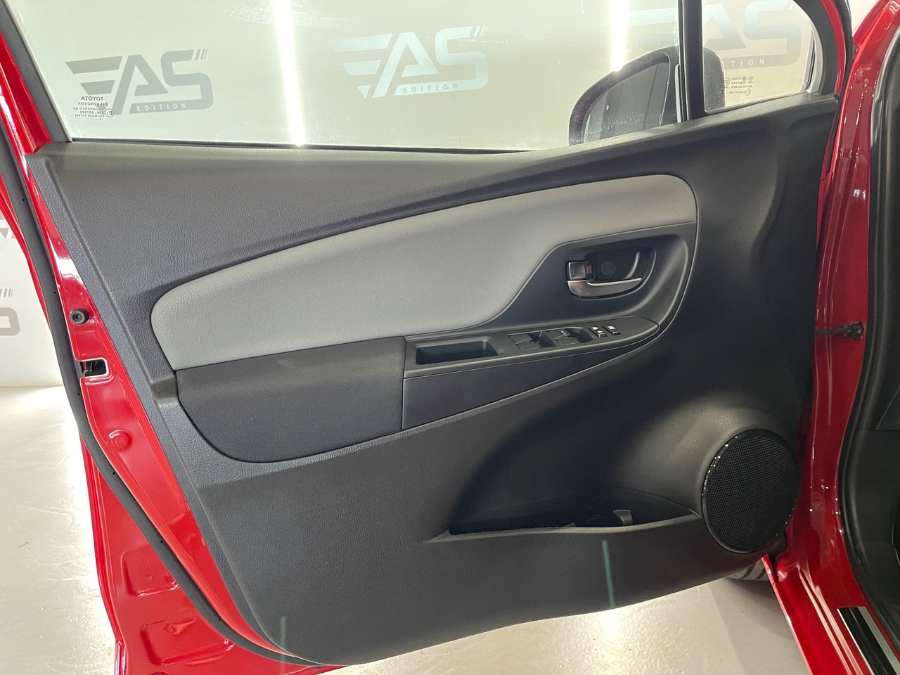 Imagen 76 del Toyota Yaris en Auto Select Edition, Palafrugell
