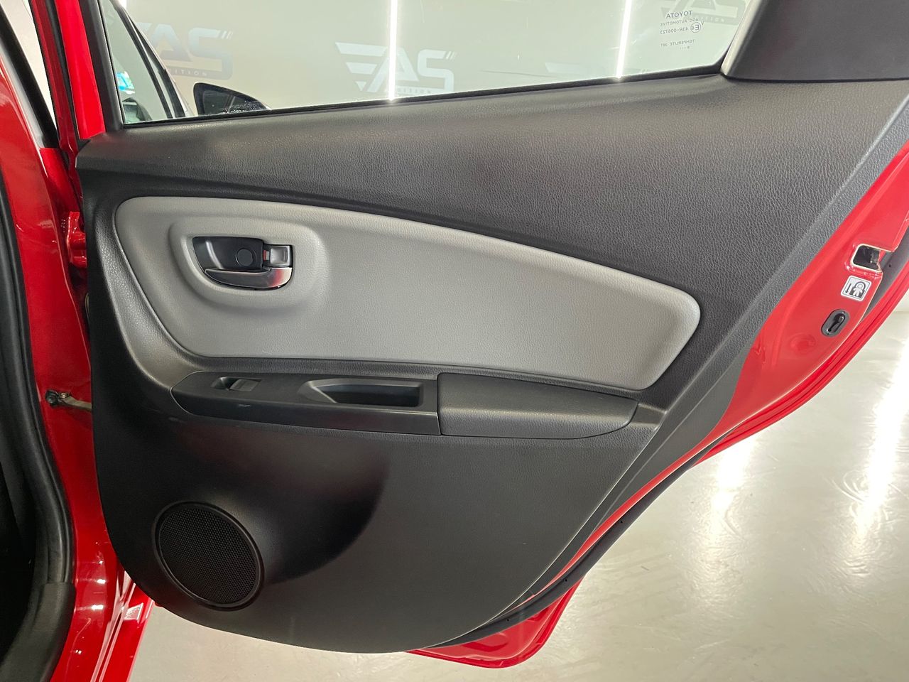 Imagen 93 del Toyota Yaris en Auto Select Edition, Palafrugell