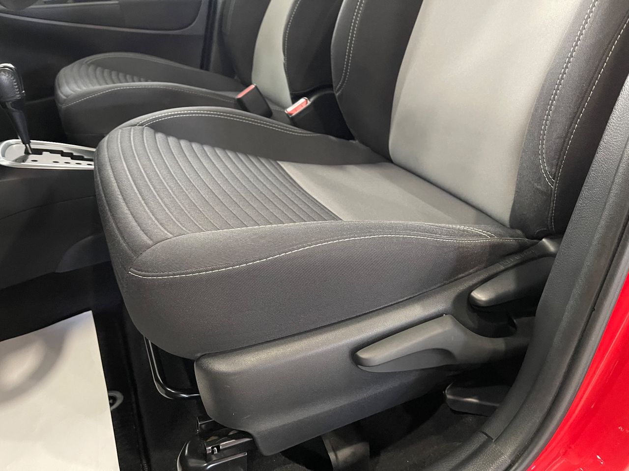 Imagen 136 del Toyota Yaris en Auto Select Edition, Palafrugell
