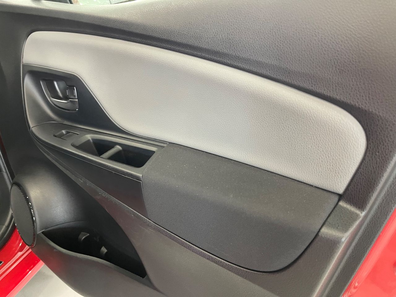 Imagen 101 del Toyota Yaris en Auto Select Edition, Palafrugell