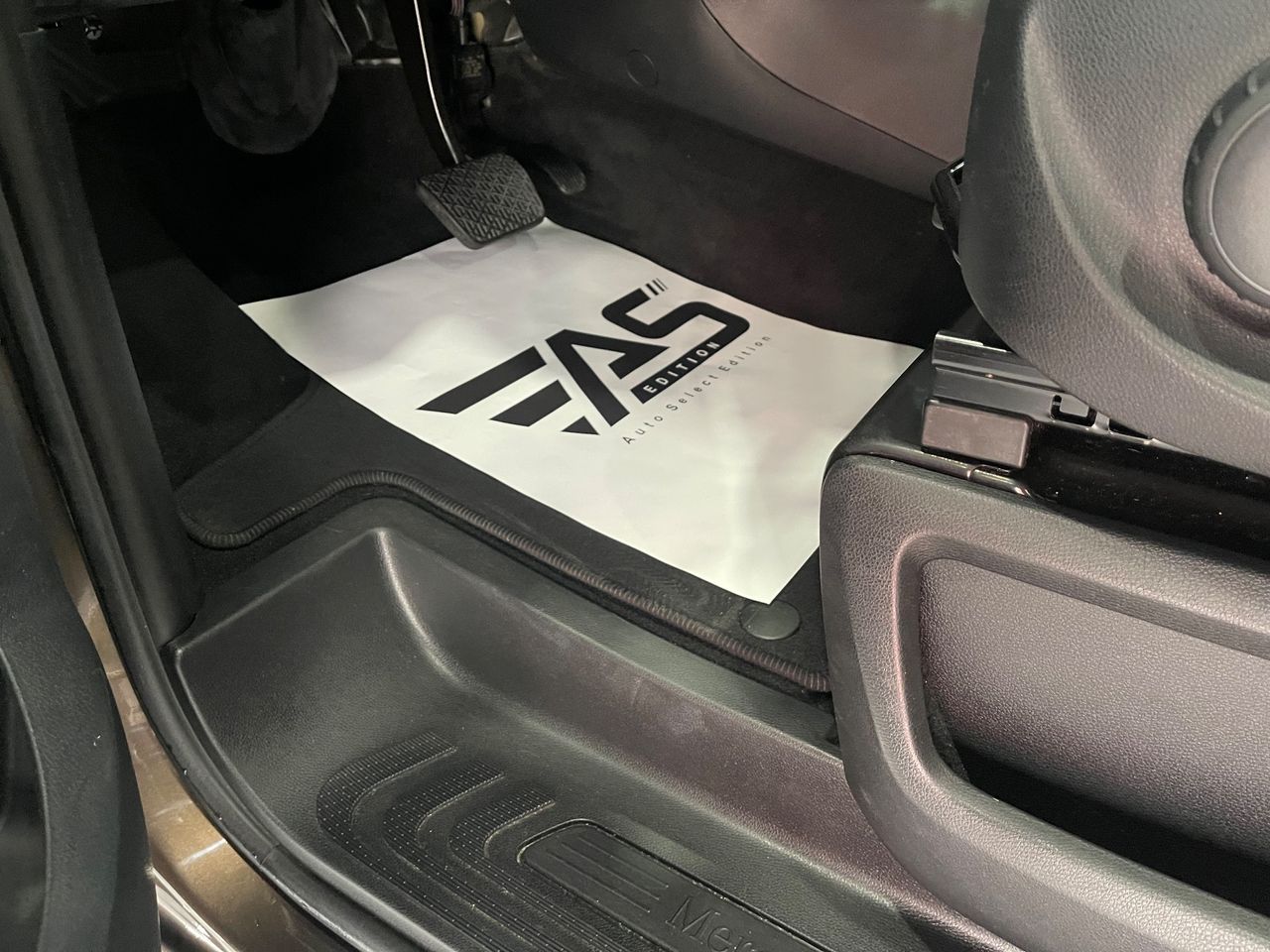 Imagen 90 del Mercedes Clase V en Auto Select Edition, Figueres