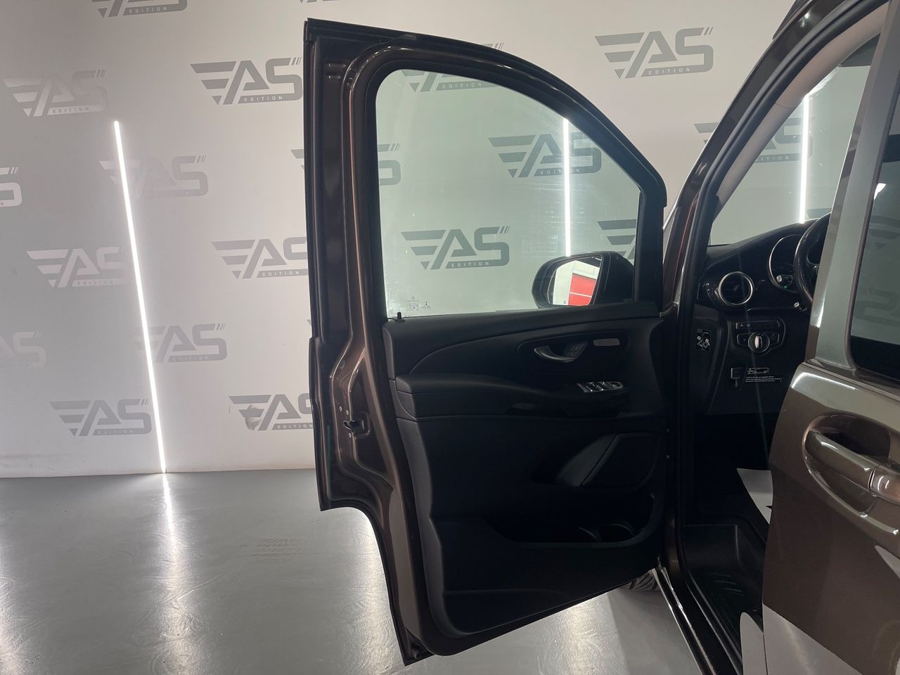 Imagen 83 del Mercedes Clase V en Auto Select Edition, Figueres