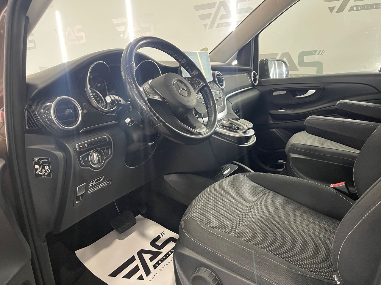 Imagen 129 del Mercedes Clase V en Auto Select Edition, Figueres