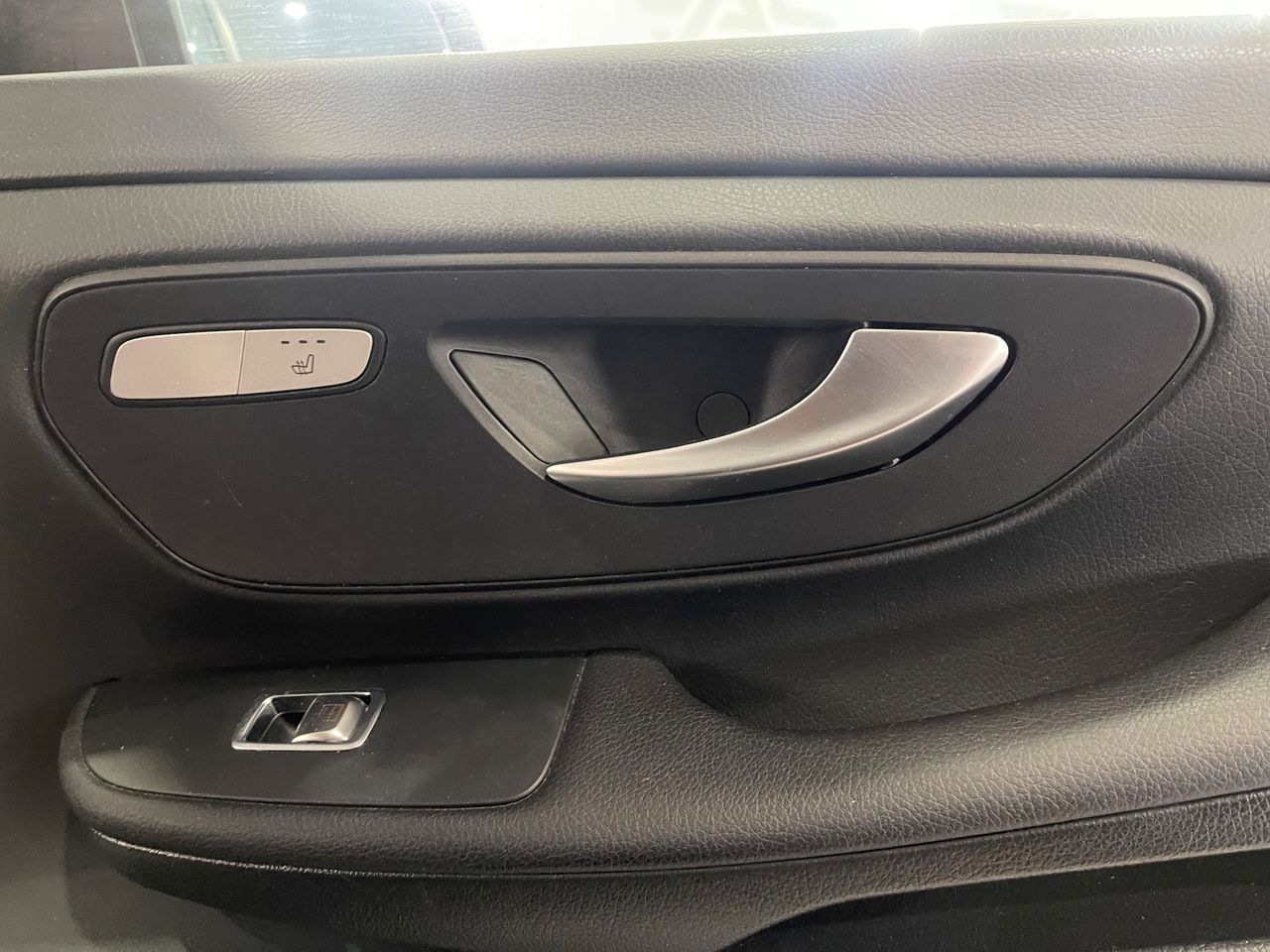 Imagen 98 del Mercedes Clase V en Auto Select Edition, Figueres