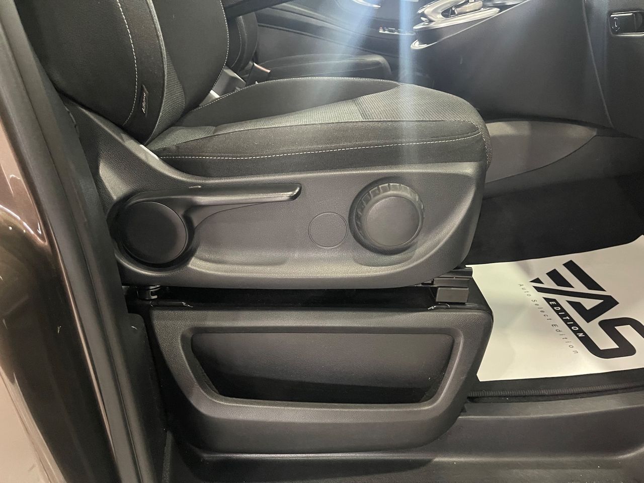 Imagen 137 del Mercedes Clase V en Auto Select Edition, Figueres