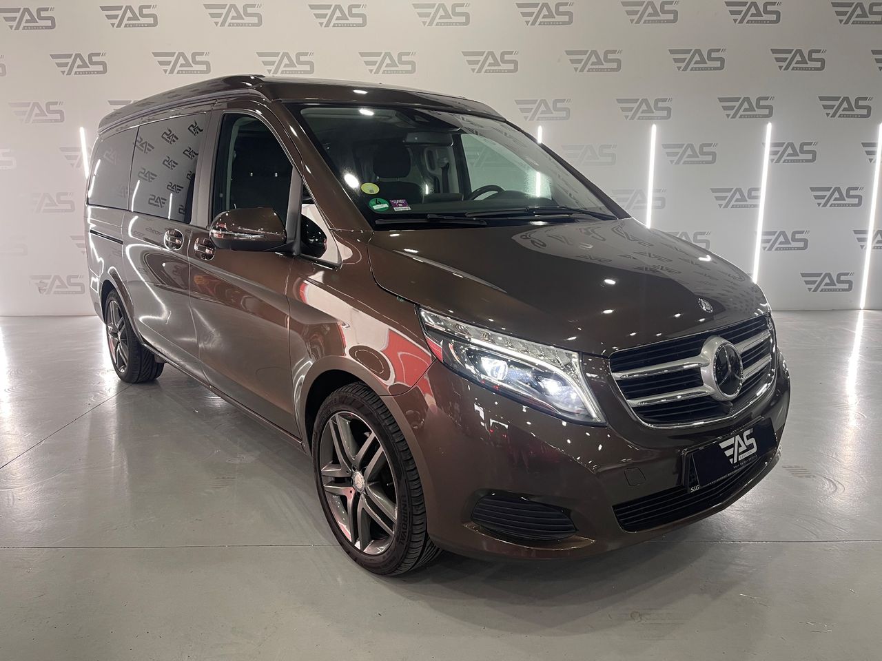 Imagen 4 del Mercedes Clase V en Auto Select Edition, Figueres