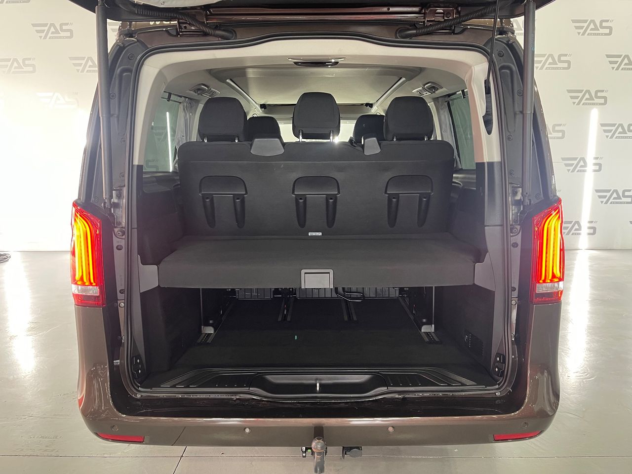 Imagen 64 del Mercedes Clase V en Auto Select Edition, Figueres