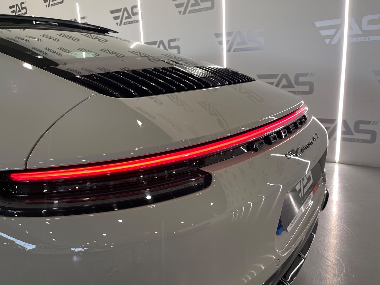 Imagen 98 del Porsche 911 en Auto Select Edition, Figueres