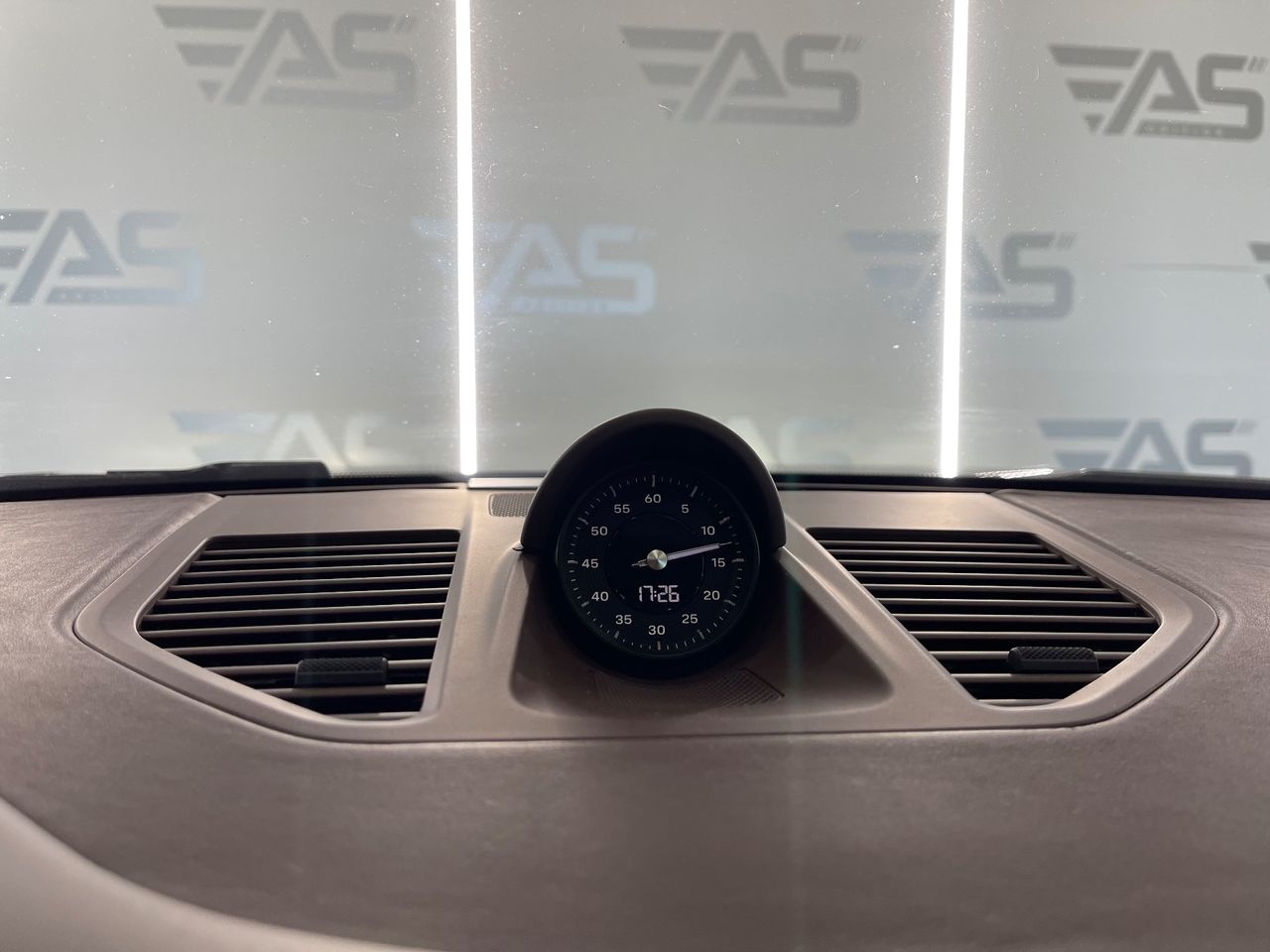 Imagen 146 del Porsche 911 en Auto Select Edition, Figueres