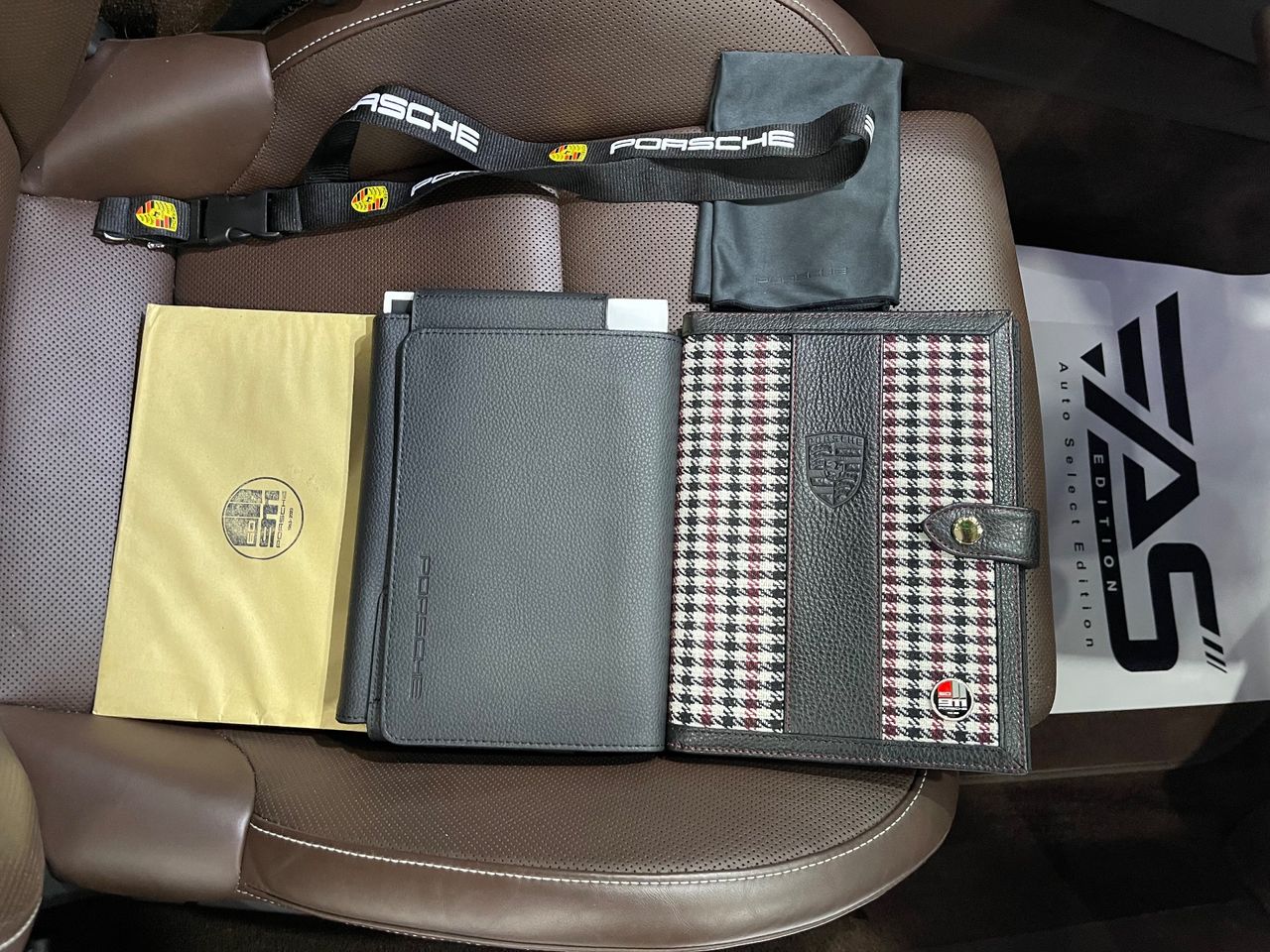 Imagen 16 del Porsche 911 en Auto Select Edition, Figueres