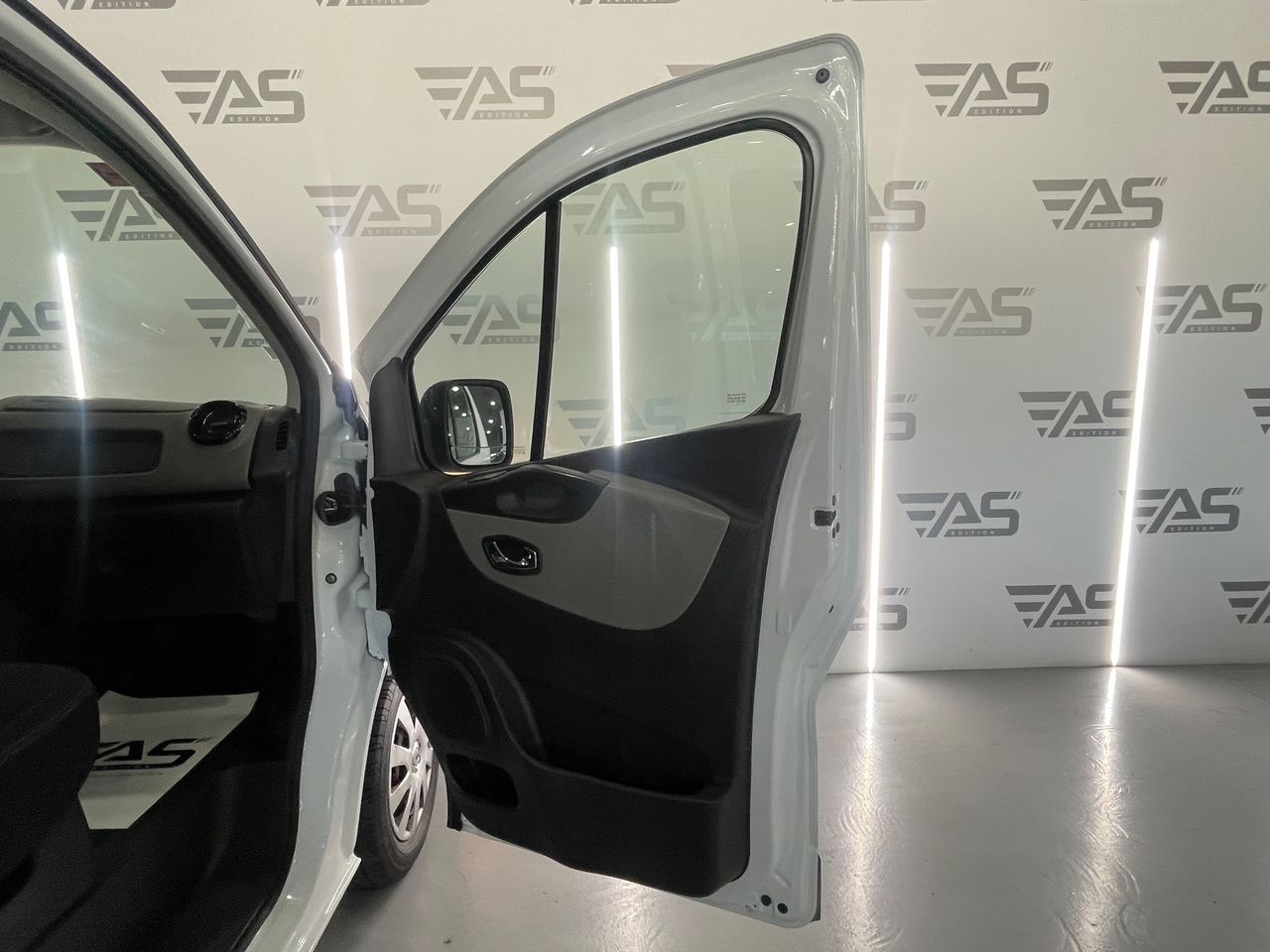 Imagen 101 del Renault Trafic en Auto Select Edition, Palafrugell