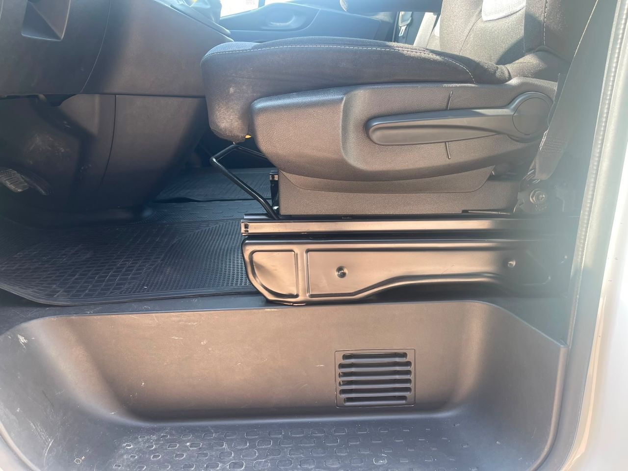 Imagen 79 del Opel Vivaro en Auto Select Edition, Figueres
