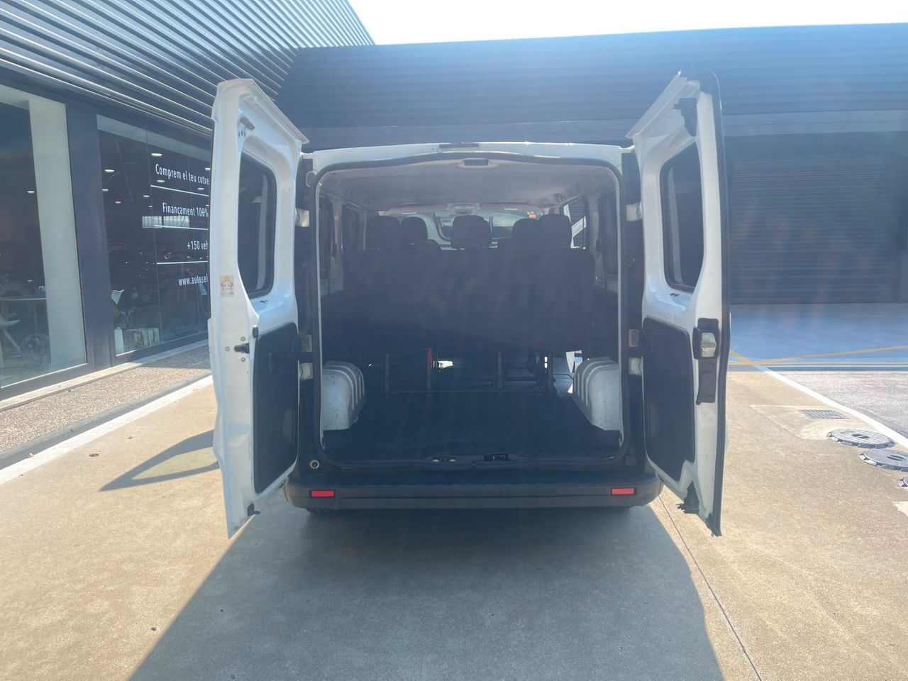 Imagen 113 del Opel Vivaro en Auto Select Edition, Figueres