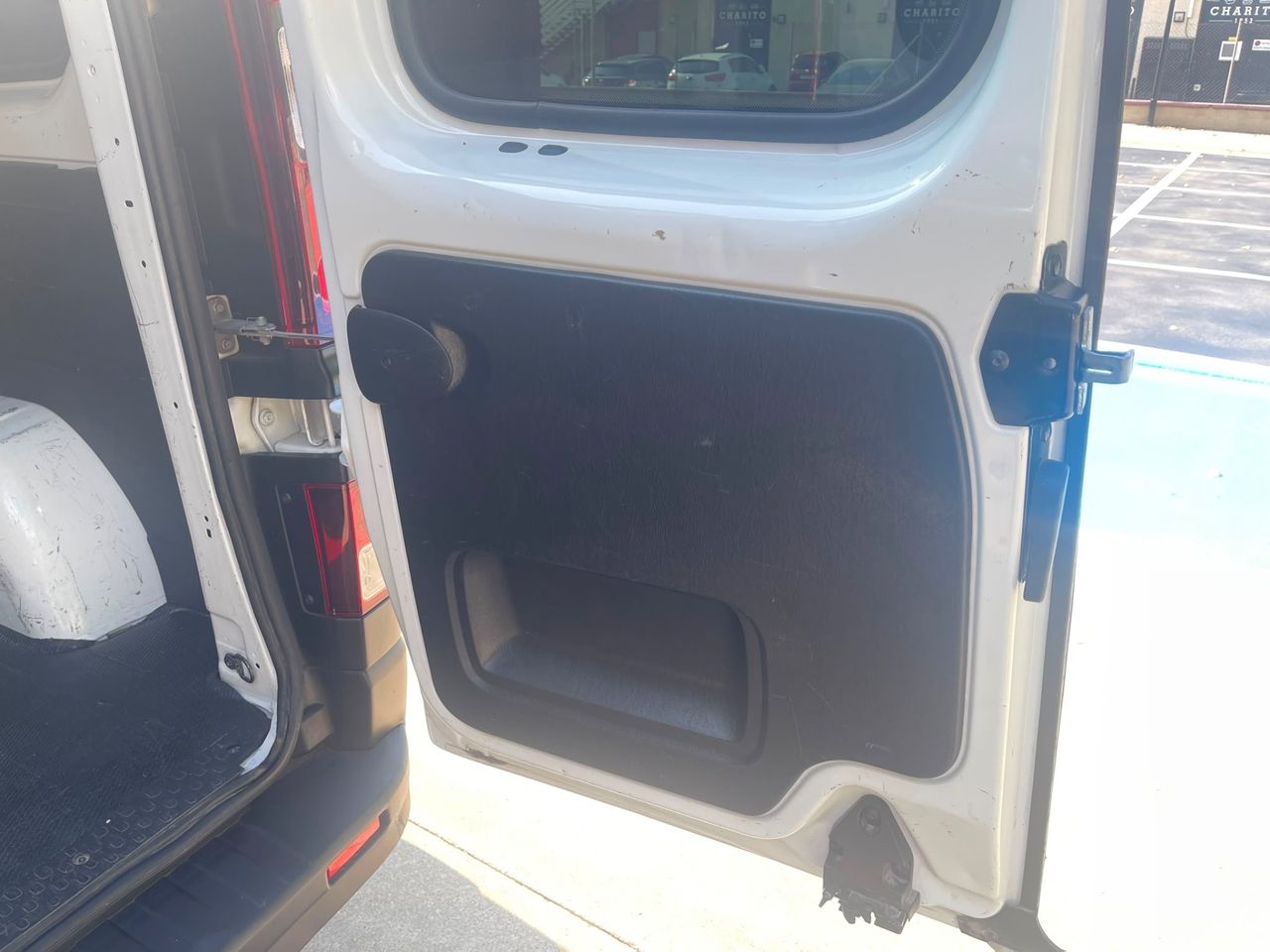 Imagen 145 del Opel Vivaro en Auto Select Edition, Figueres