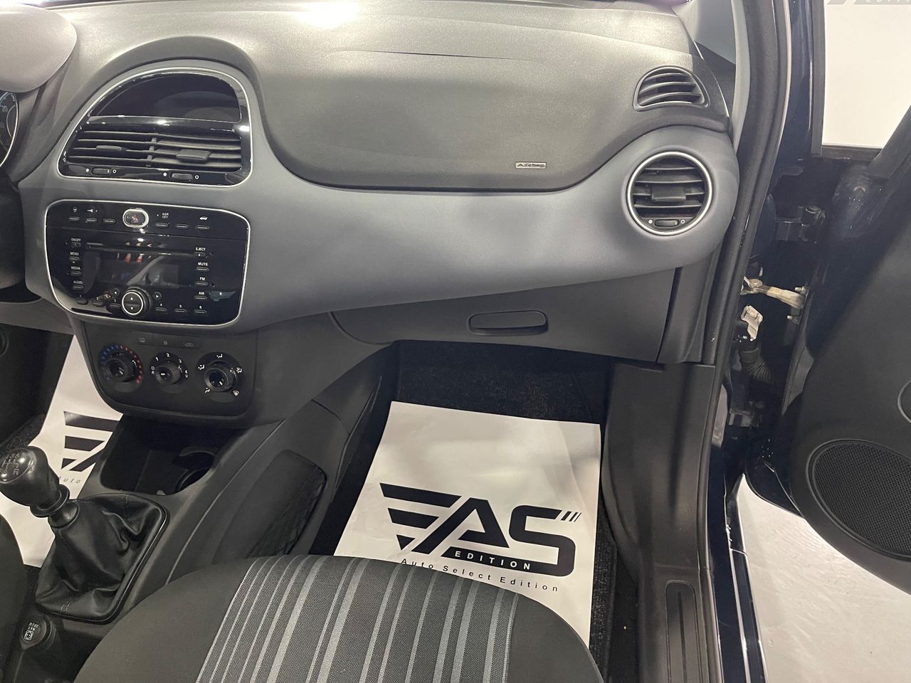 Imagen 63 del Fiat Punto en Auto Select Edition, Figueres