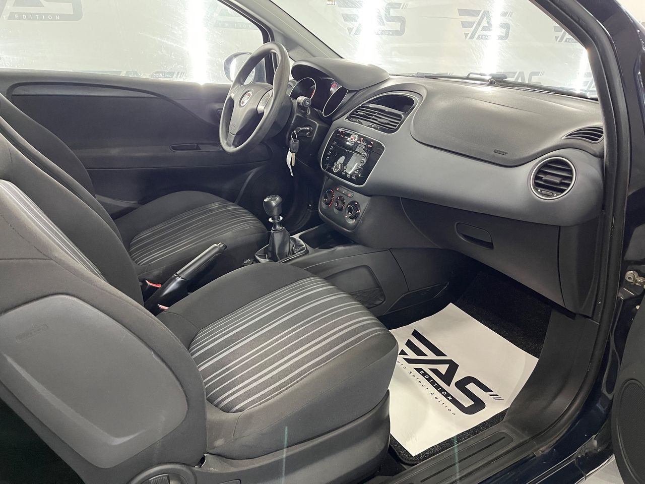Imagen 90 del Fiat Punto en Auto Select Edition, Figueres