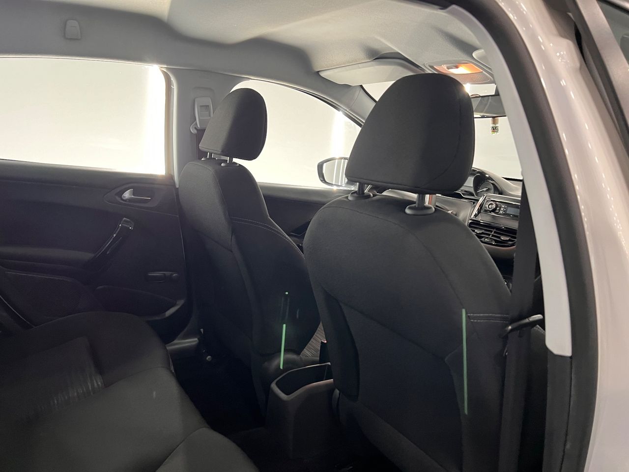 Imagen 55 del Peugeot 208 en Auto Select Edition, Palafrugell