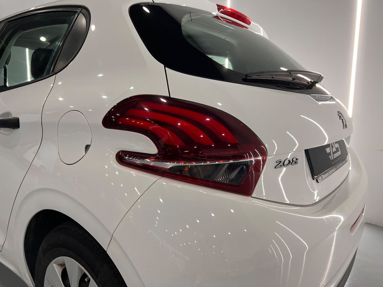 Imagen 33 del Peugeot 208 en Auto Select Edition, Palafrugell