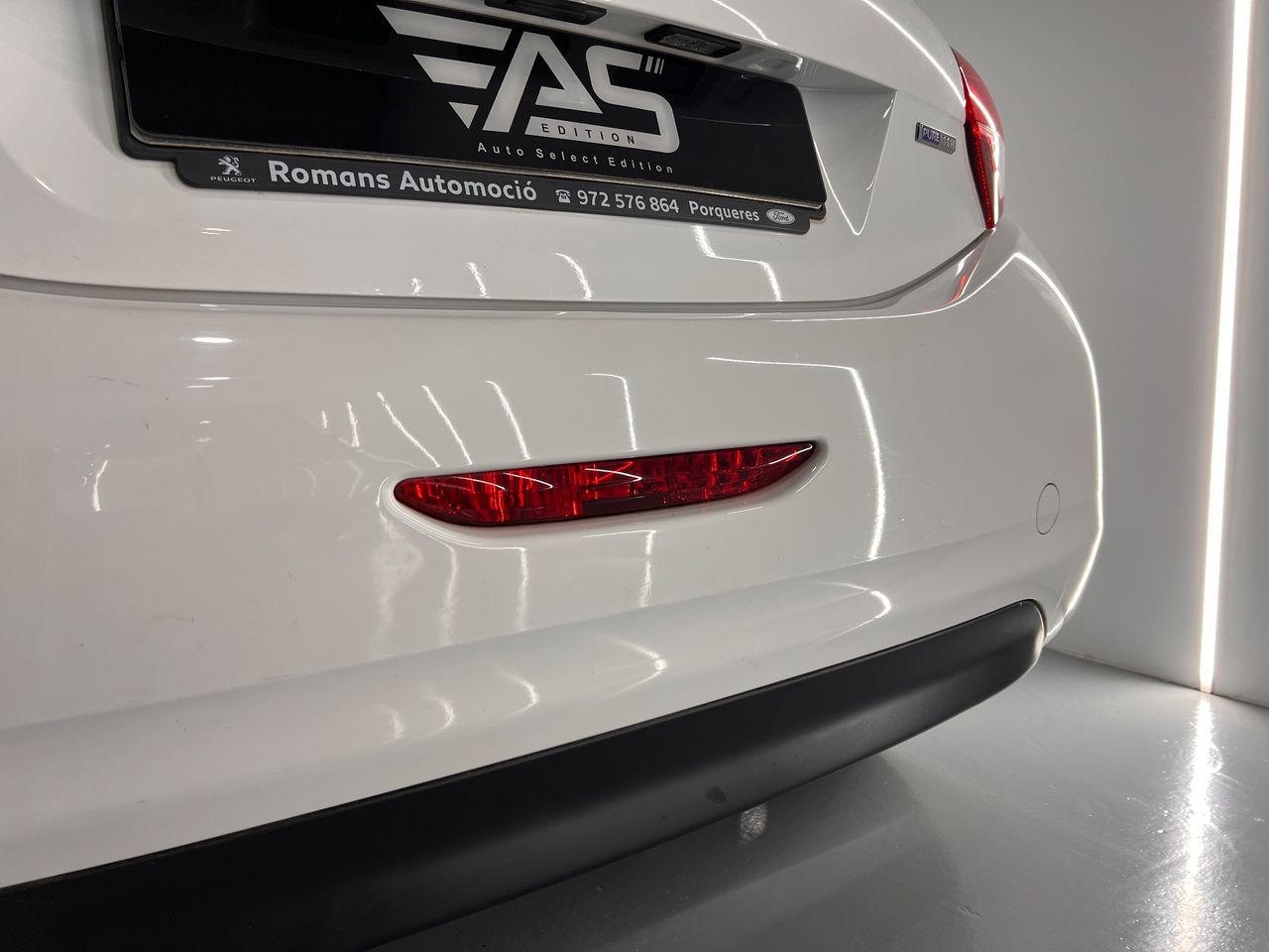 Imagen 35 del Peugeot 208 en Auto Select Edition, Palafrugell