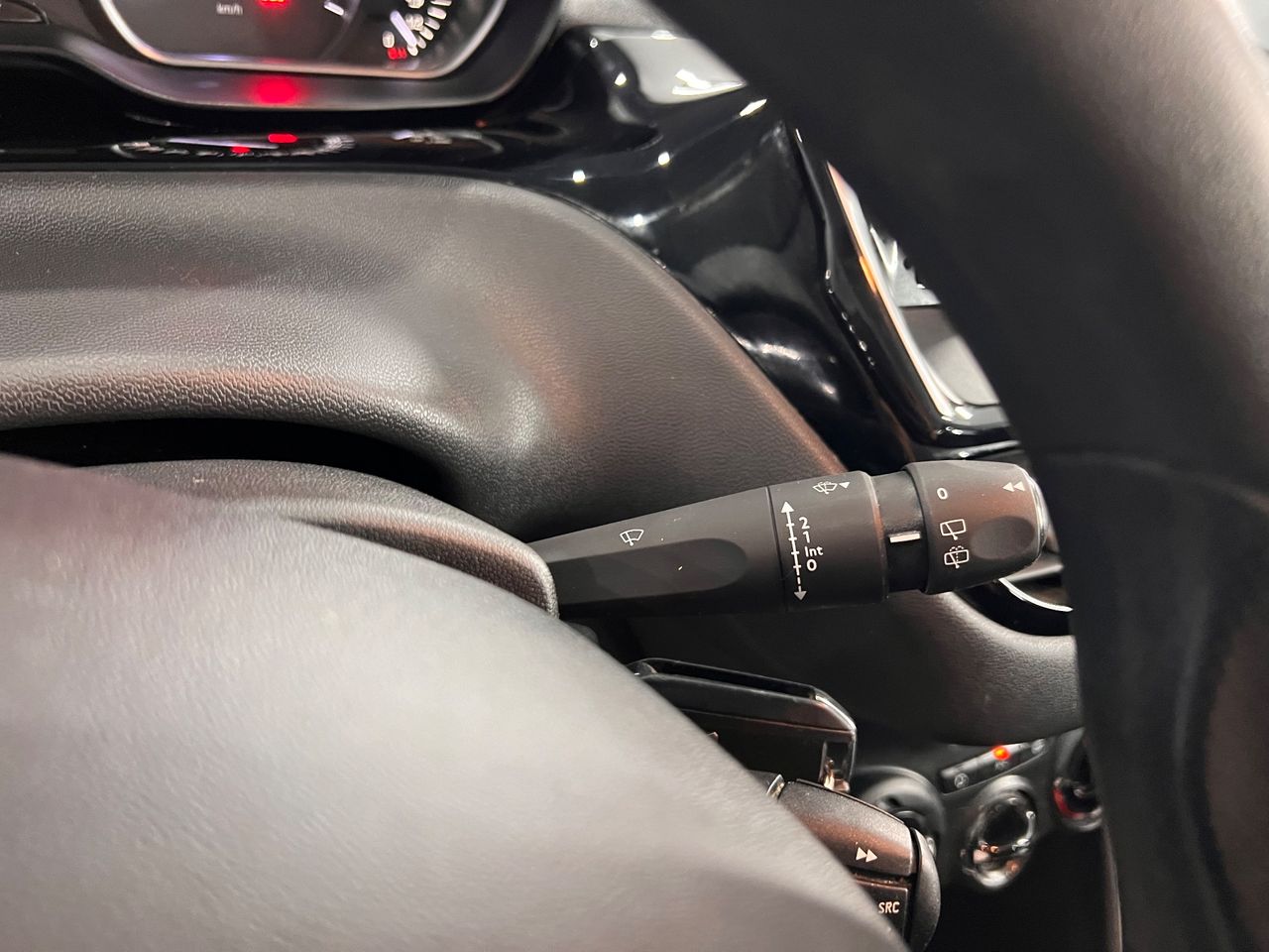 Imagen 83 del Peugeot 208 en Auto Select Edition, Palafrugell