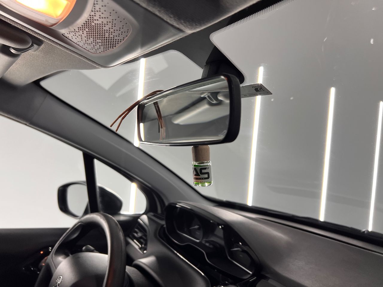 Imagen 51 del Peugeot 208 en Auto Select Edition, Palafrugell