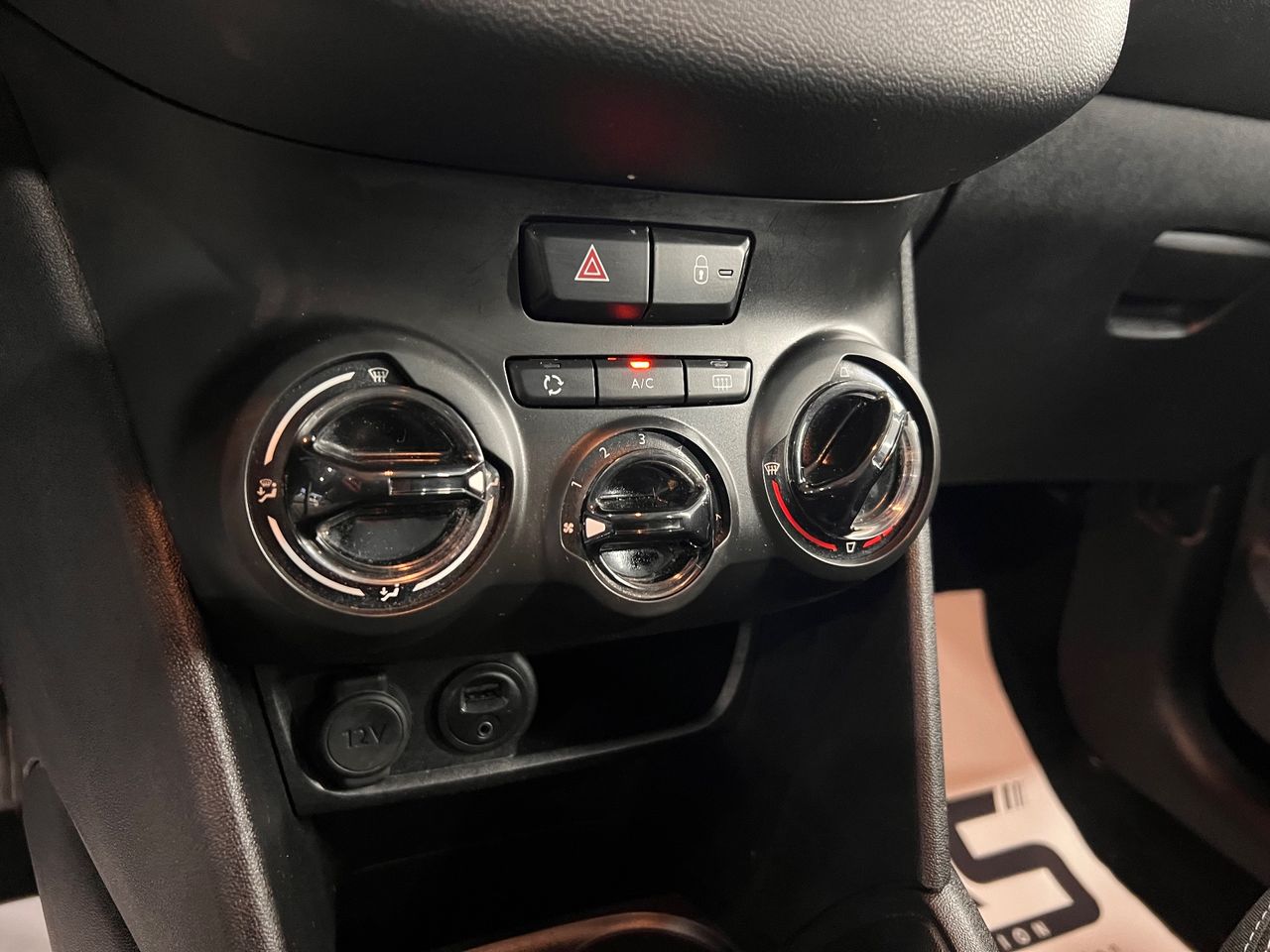Imagen 80 del Peugeot 208 en Auto Select Edition, Palafrugell