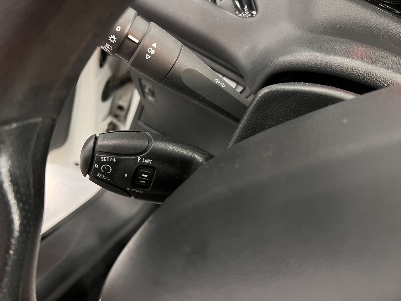 Imagen 86 del Peugeot 208 en Auto Select Edition, Palafrugell