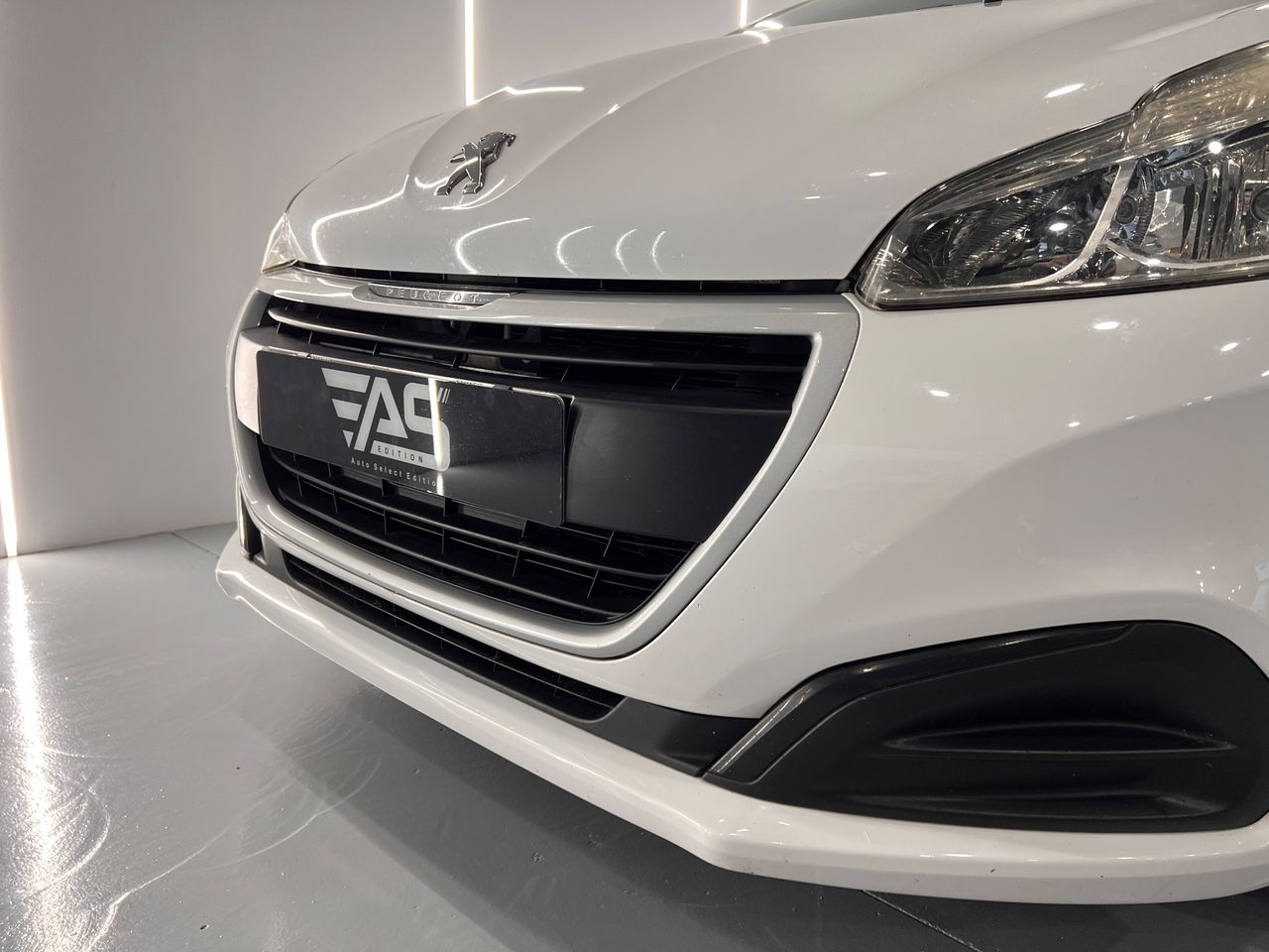 Imagen 27 del Peugeot 208 en Auto Select Edition, Palafrugell