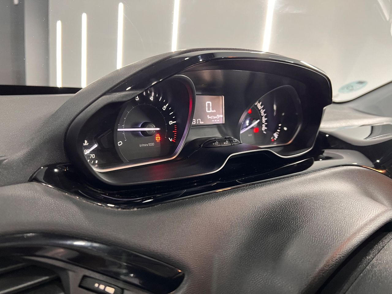 Imagen 82 del Peugeot 208 en Auto Select Edition, Palafrugell