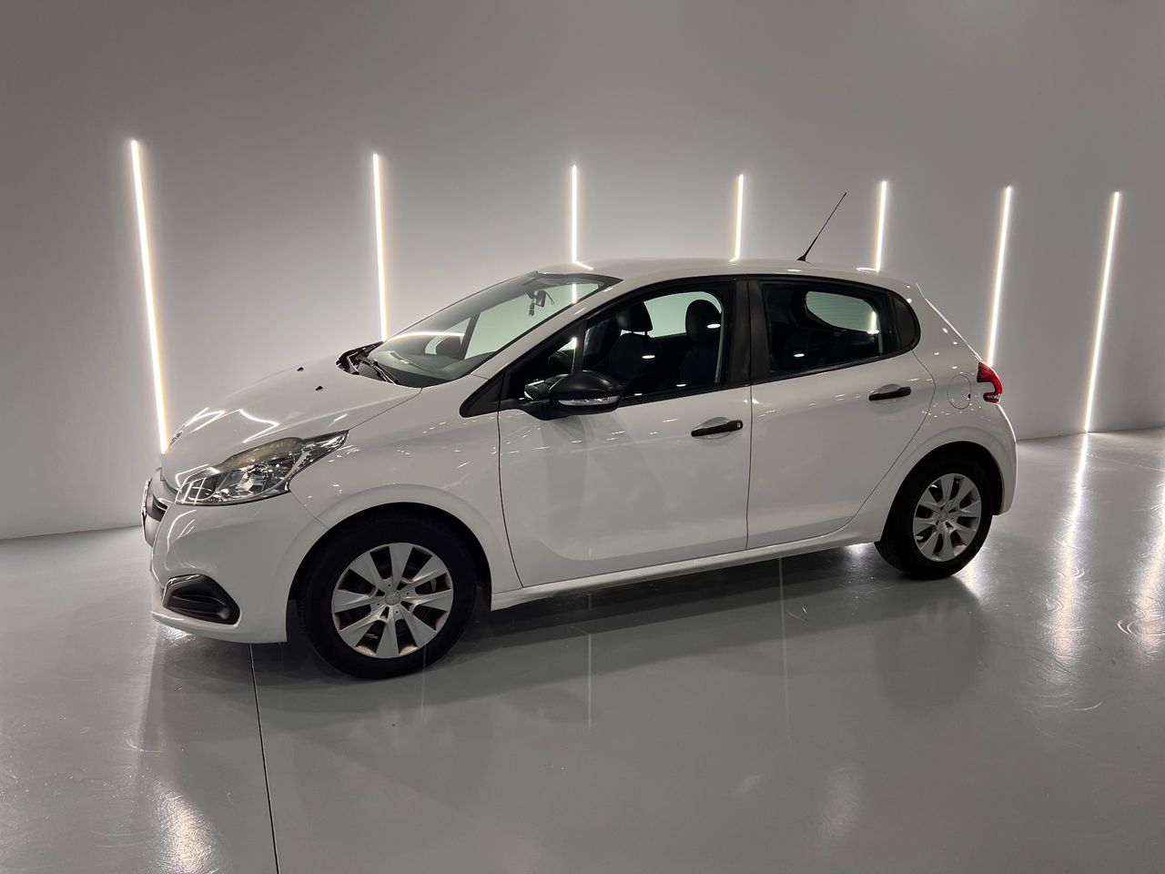 Imagen 5 del Peugeot 208 en Auto Select Edition, Palafrugell