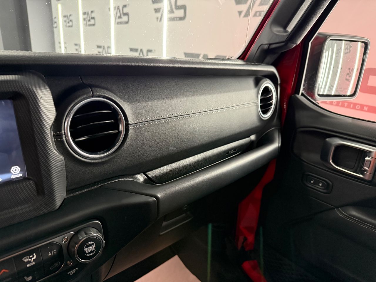 Imagen 71 del Jeep Wrangler en Auto Select Edition, Figueres