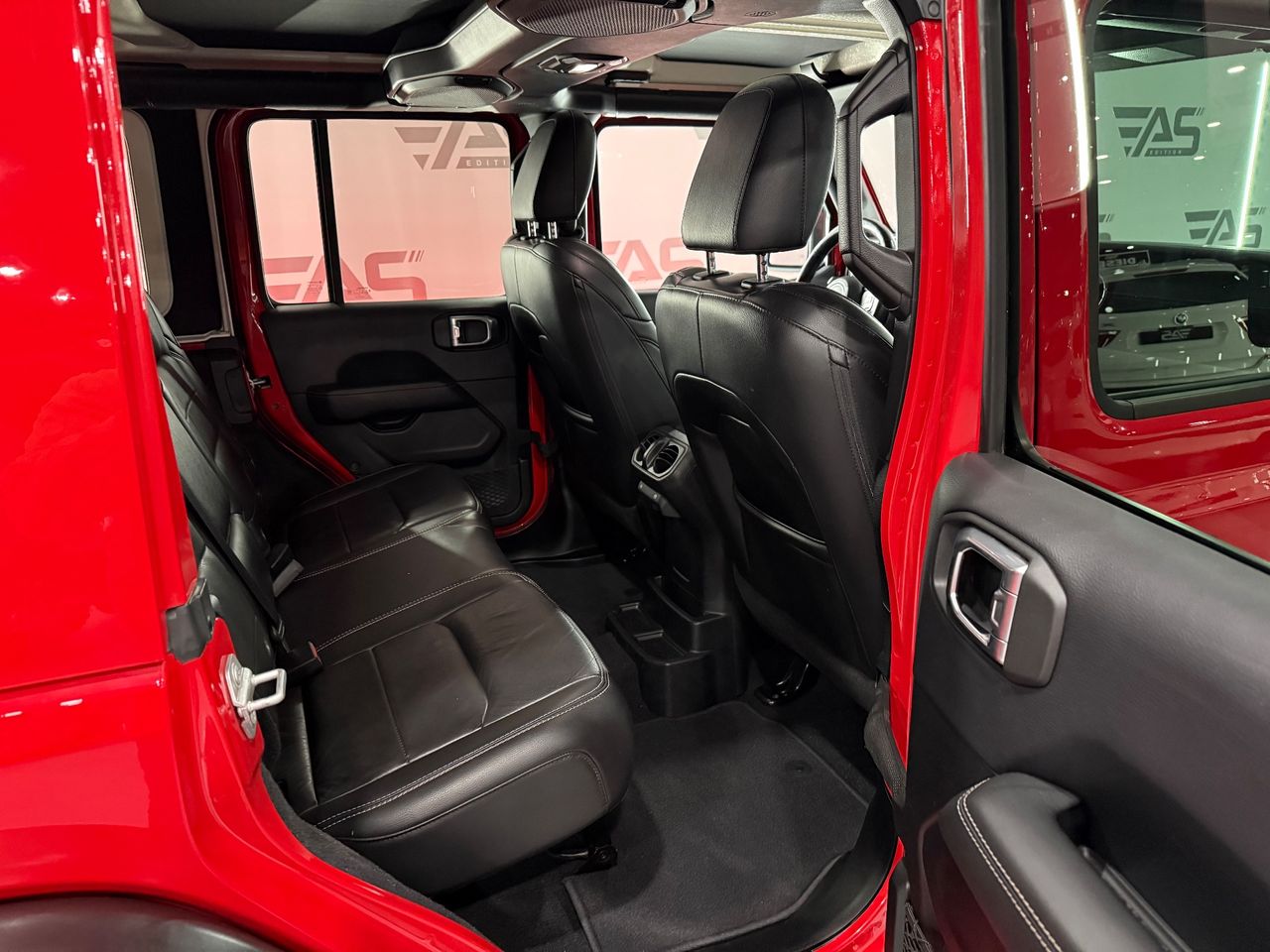 Imagen 34 del Jeep Wrangler en Auto Select Edition, Figueres