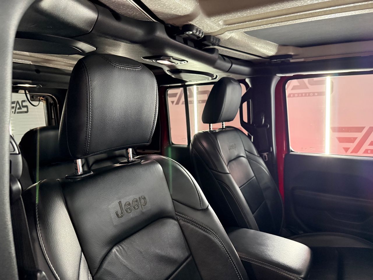 Imagen 24 del Jeep Wrangler en Auto Select Edition, Figueres