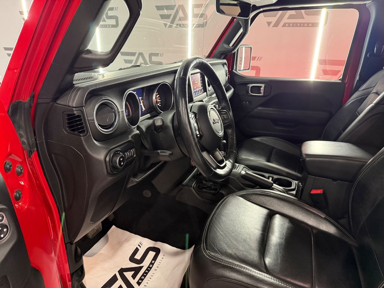 Imagen 64 del Jeep Wrangler en Auto Select Edition, Figueres