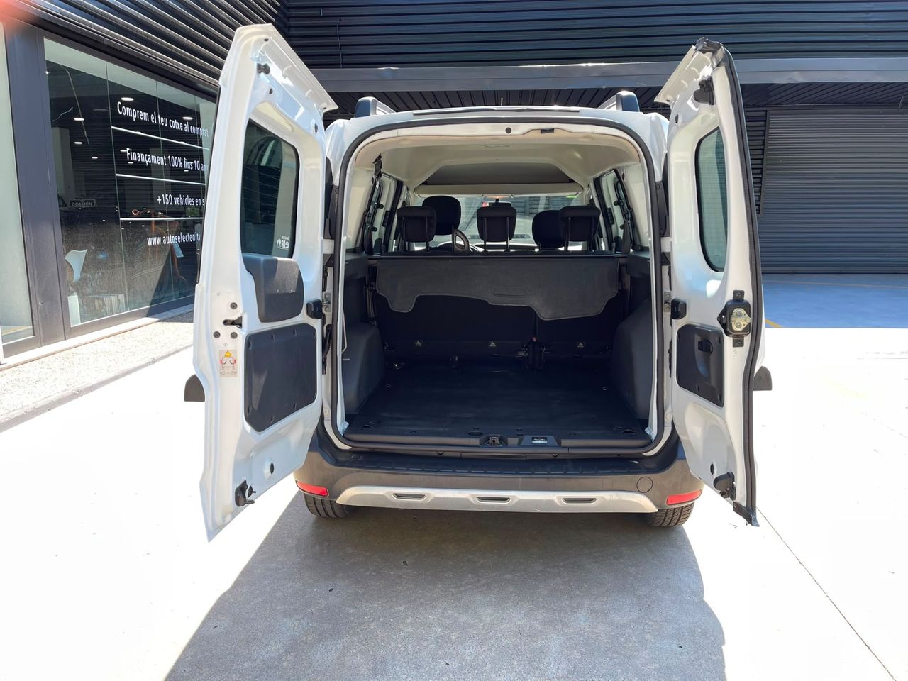 Imagen 33 del Dacia Dokker en Auto Select Edition, Figueres