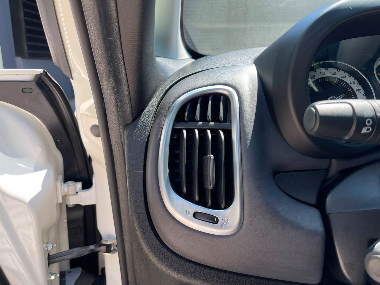 Imagen 83 del Fiat 500L en Auto Select Edition, Figueres
