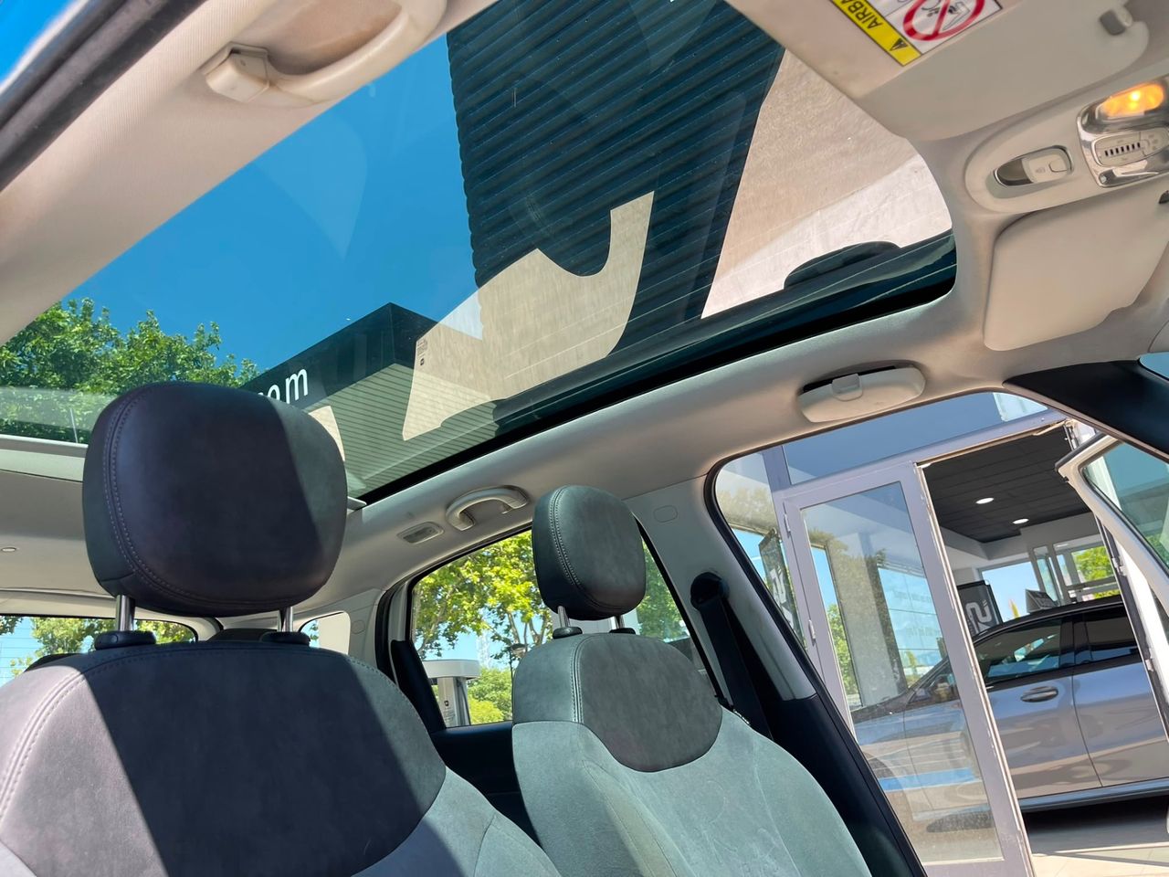 Imagen 94 del Fiat 500L en Auto Select Edition, Figueres
