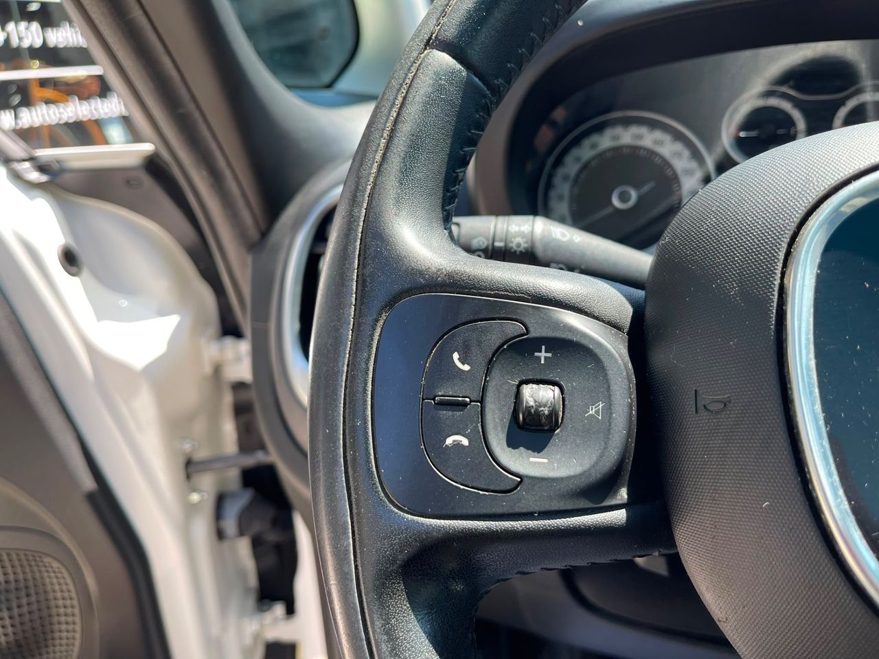 Imagen 82 del Fiat 500L en Auto Select Edition, Figueres