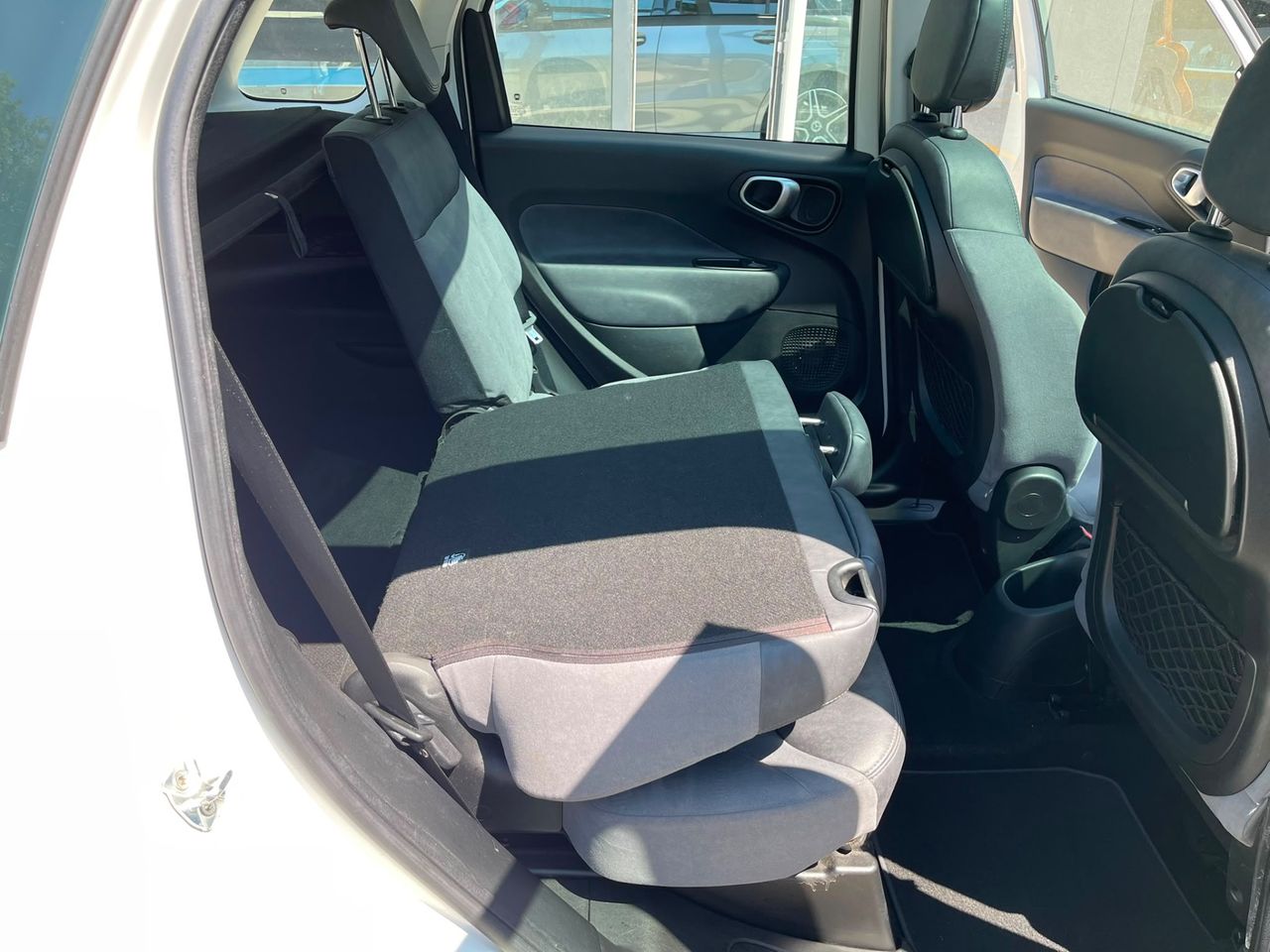 Imagen 49 del Fiat 500L en Auto Select Edition, Figueres