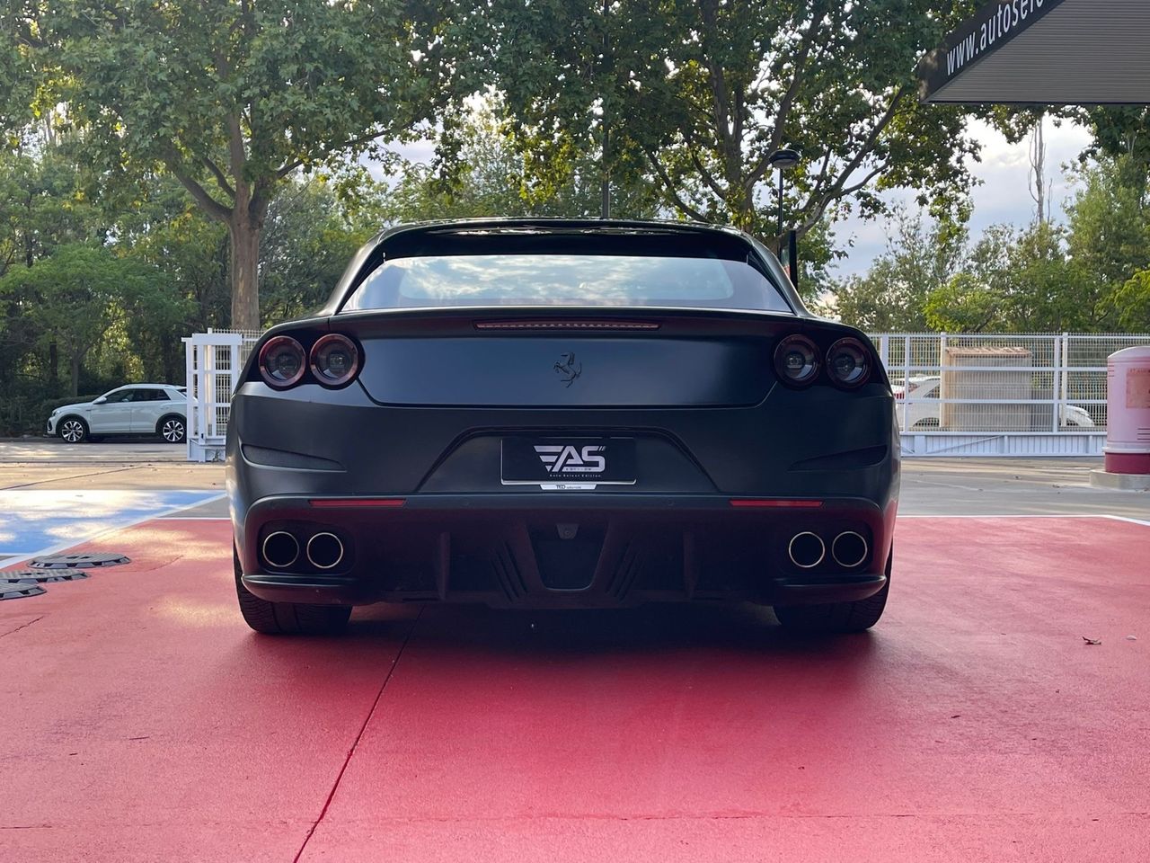Imagen 9 del Ferrari GTC4 en Auto Select Edition, Figueres