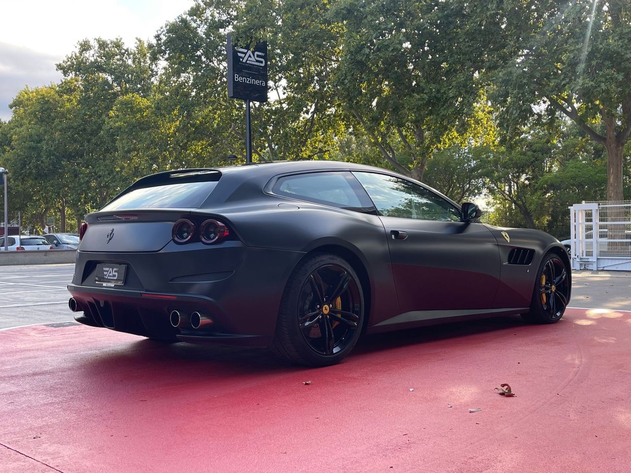 Imagen 6 del Ferrari GTC4 en Auto Select Edition, Figueres