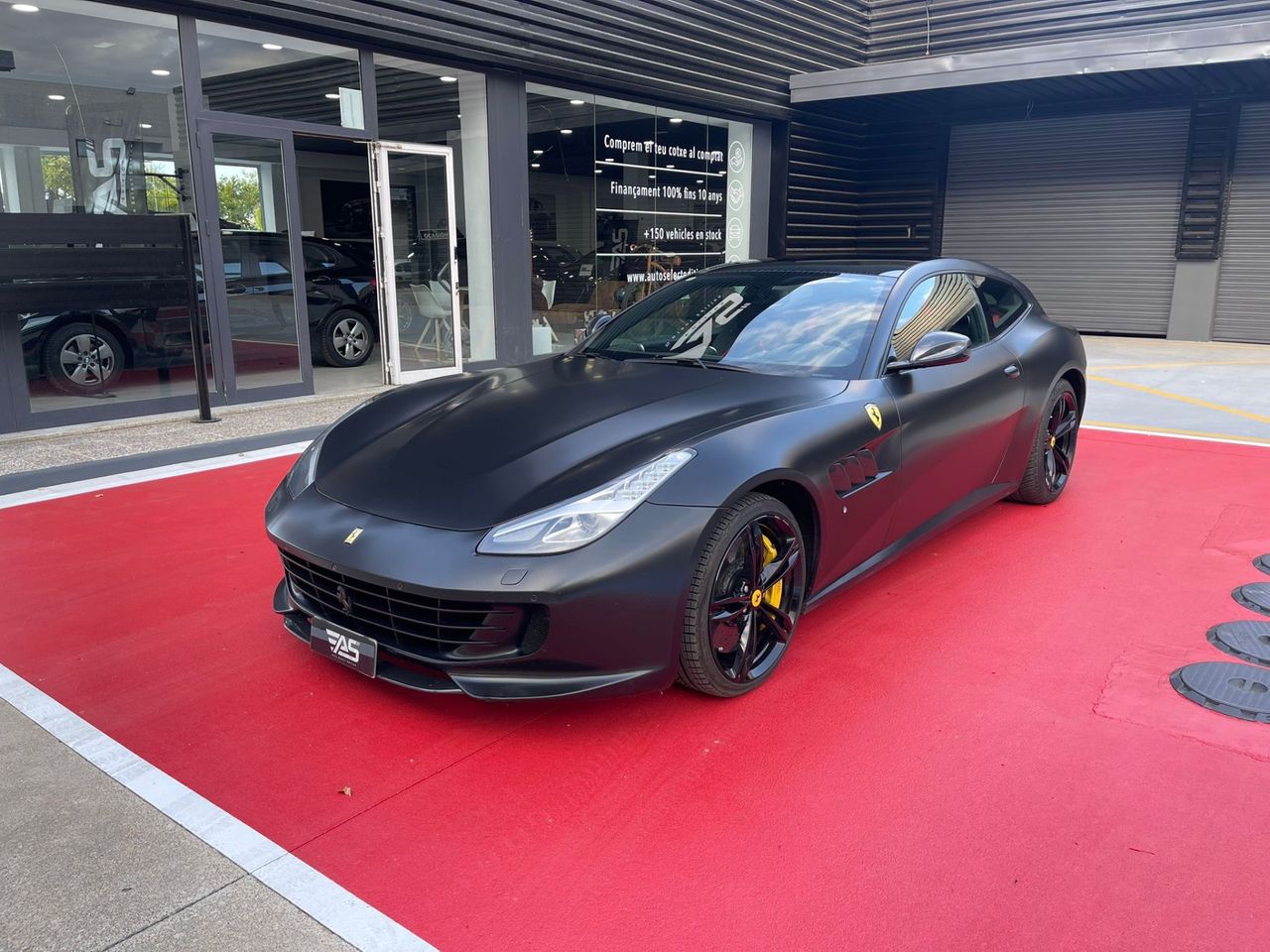 Imagen 2 del Ferrari GTC4 en Auto Select Edition, Figueres