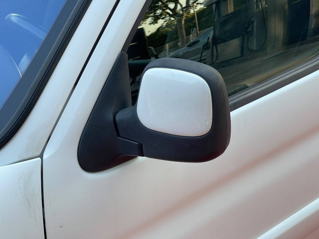 Imagen 23 del Citroën Berlingo en Auto Select Edition, Figueres