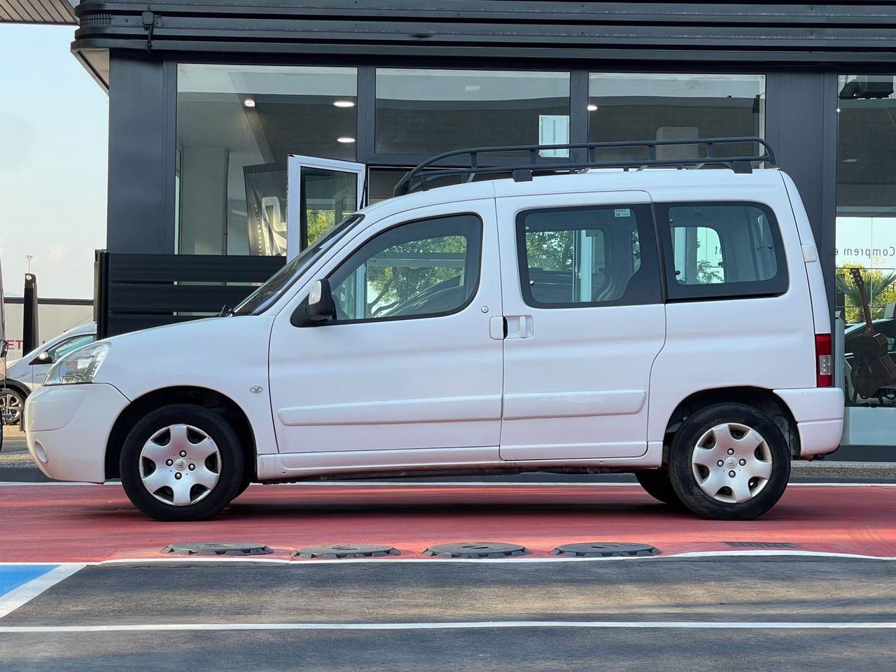 Imagen 6 del Citroën Berlingo en Auto Select Edition, Figueres